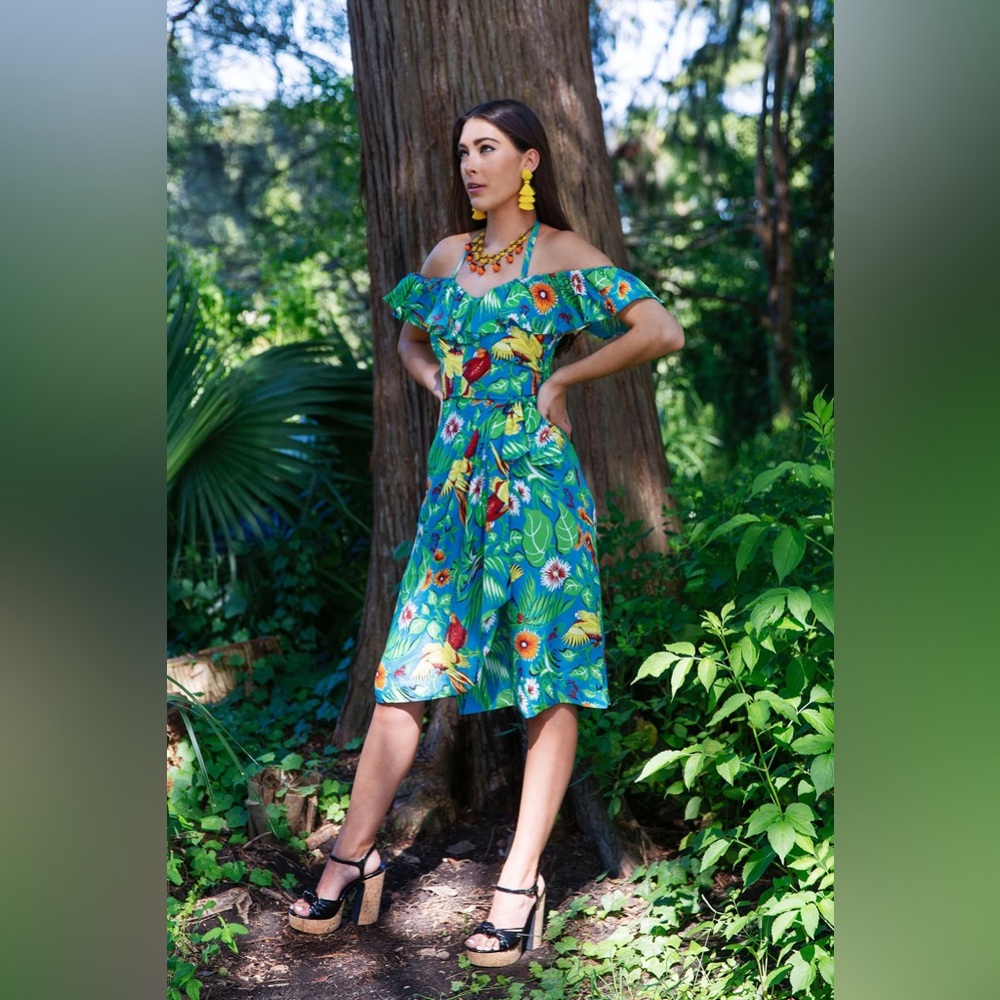 Trashy diva tropical Hawaiian parrots pinup sarong dress size 4 BNWT BRAND NEW